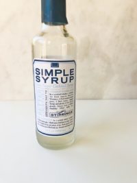 Nước đường đơn (simple syrup) tự làm cho cocktail